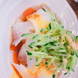 秦香閣維璟廣場店西安涼皮實拍與用戶評價 上海美食中的地道風(fēng)味